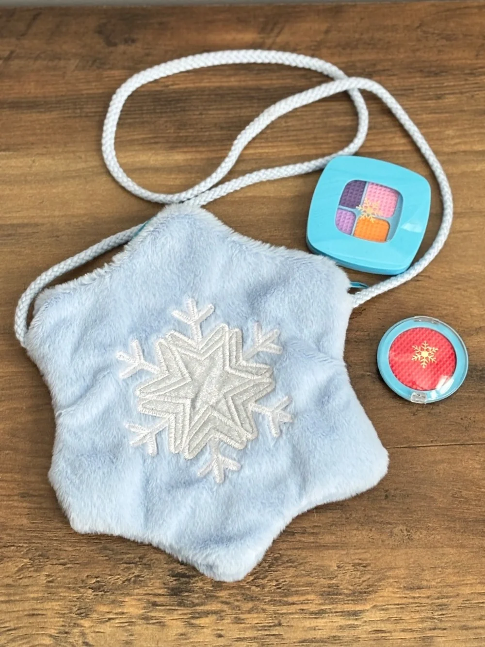 Girls Pretend Play Set Frozen Light Up Wands 2 Snowflake Purse Dress Up Makeup